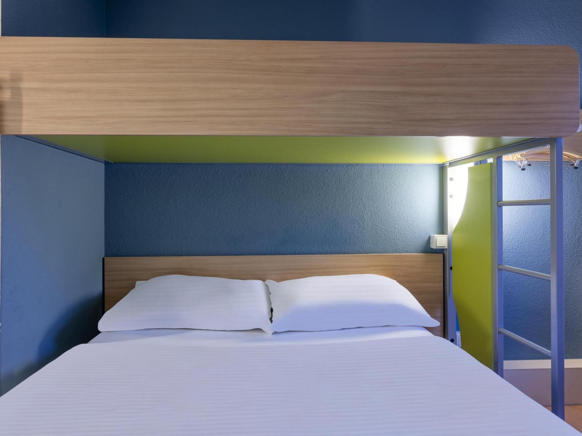 B&B Hotel Giessen-Linden Linden  Екстер'єр фото