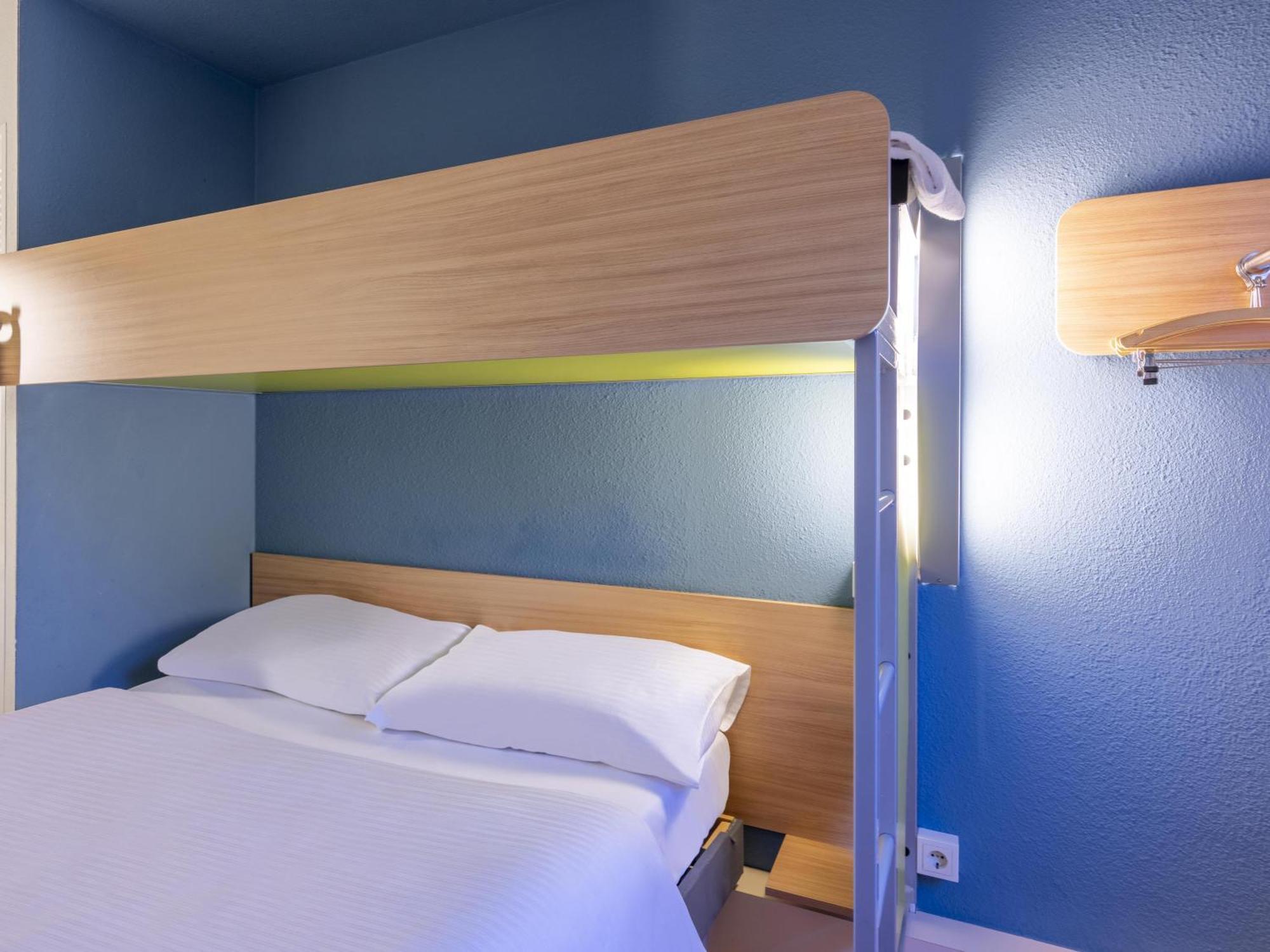 B&B Hotel Giessen-Linden Linden  Екстер'єр фото